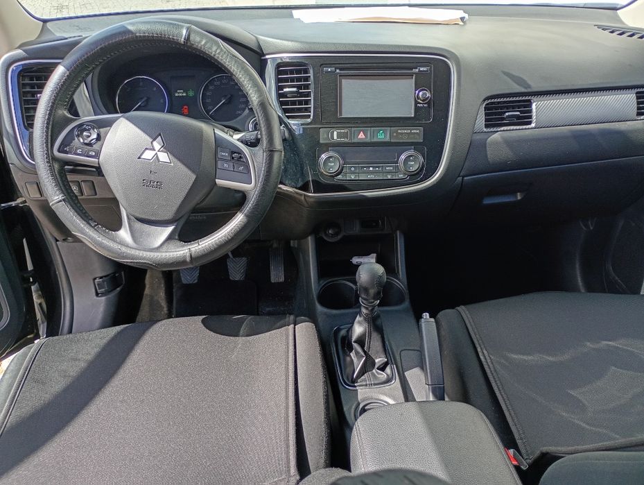 Mitsubishi Outlander 2.2 DI-D 150cv - 7 Lugares - Nacional/Histórico Completo