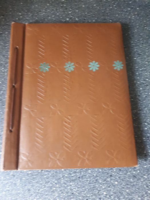 Альбомы для фотографий или открыток