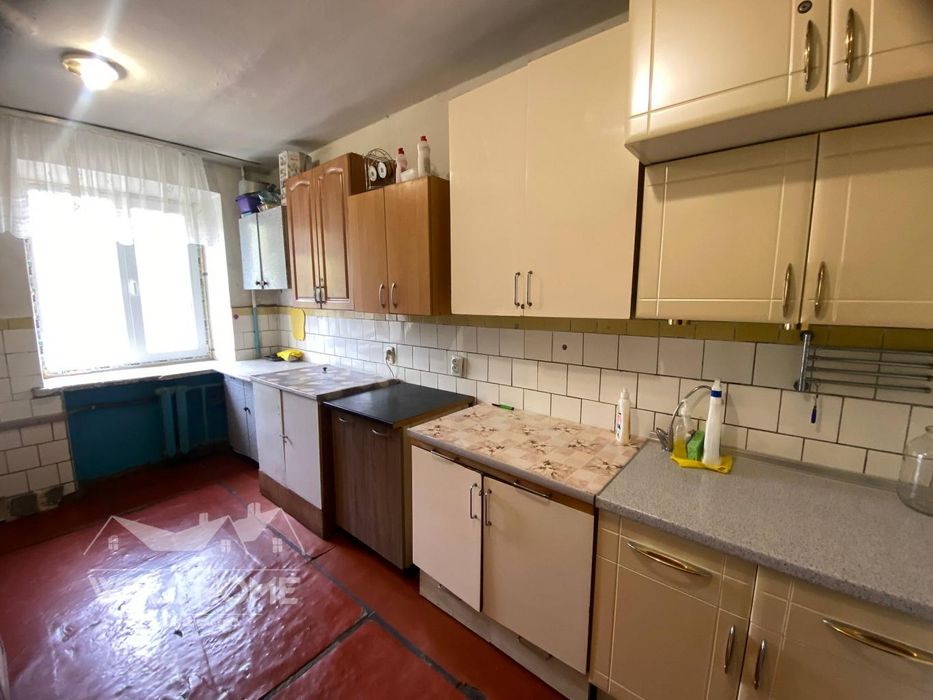 Продаж кімнат 1к Космонавта Поповича, 10А м.Лісова Київ