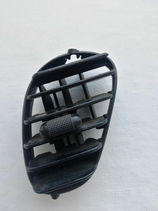 Grelhas de Sofagem Ford Fiesta 1997