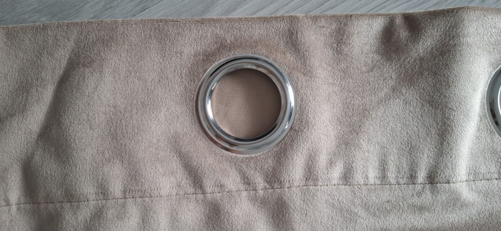 Komplet  Zasłon welur  ciemny  beż  na przelotkach