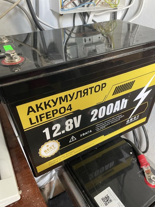Акумулятор 12 v 200 ампер  LiFePo4