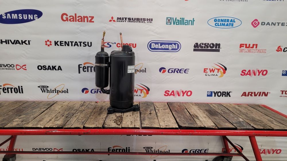 Компрессор від 24-го кондиціонера.