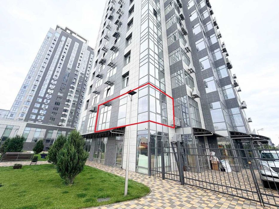 Пропоную в оренду приміщення 75м2, 2/23 в ЖК RIVER STONE, вул.Трускавецька 10Д, Дарницький р-н