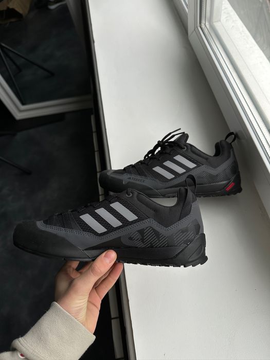 Оригинал! Кросівки adidas Traxion. Нові!Розмір 41 (26 см)