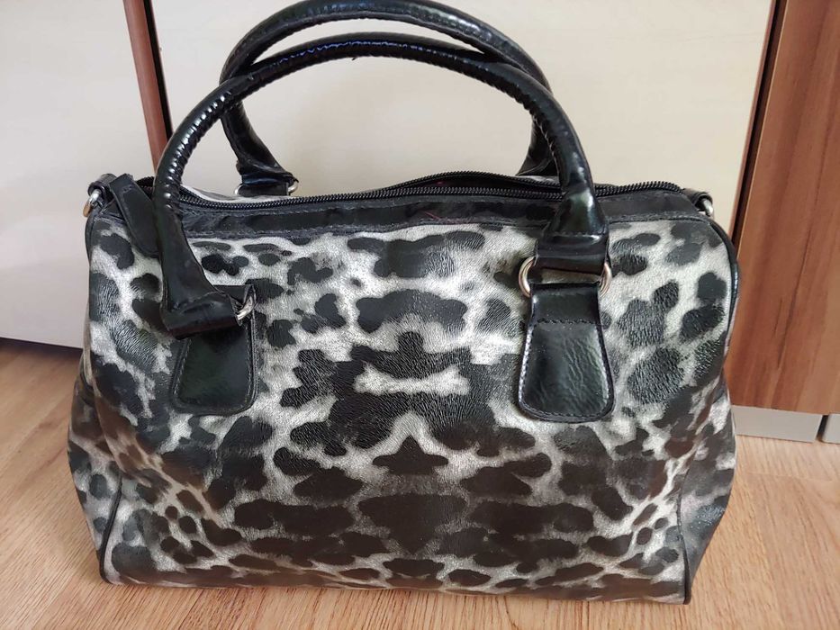 Torebka damska biało-czarna