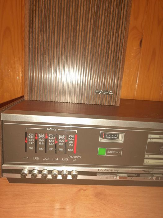 Стерео ресивер/підсилювач SABA з колонками