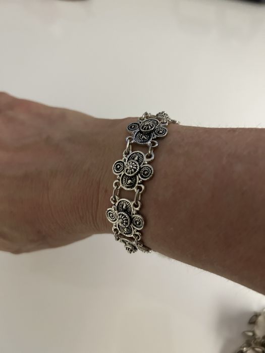 Conjunto colar e pulseira