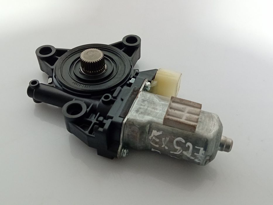 Motor vidro frente direito KIA Carens IV