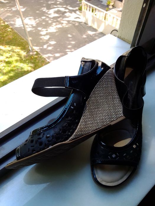 Sandálias plataforma Piccadilly