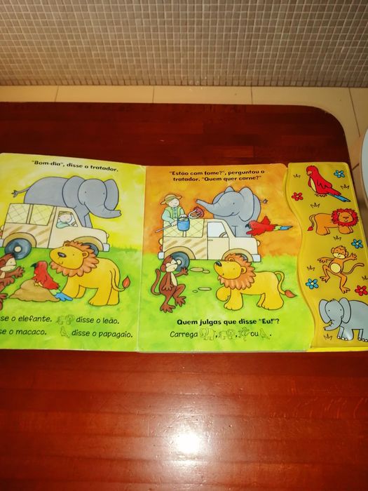 Livro fala com animais da selva