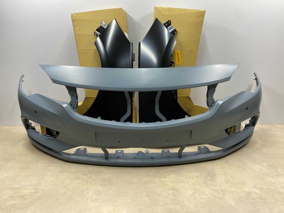 Передній бампер Opel Astra K