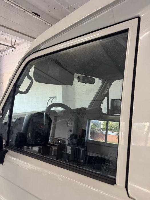 Скло бічне Toyota LC 78, 70, 79, 76