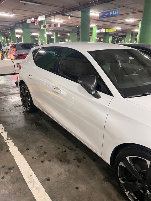 Cupra leon hibrido — photo 4