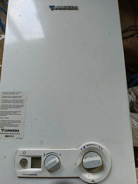 Gazowy ogrzewacz wody Junkers