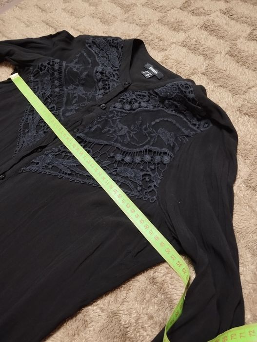 Блузки 2 шт біла та чорна 50 розмір