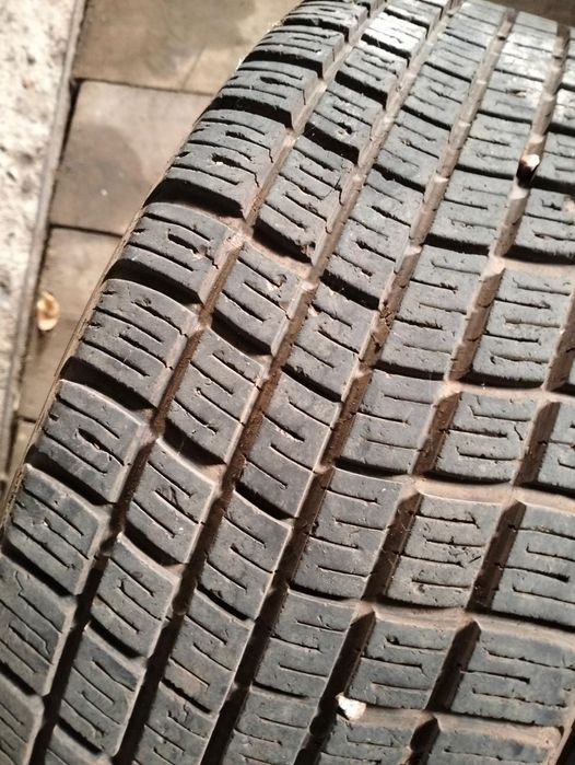 Шина зимова з дисками 195/65/15 розболт 5/110