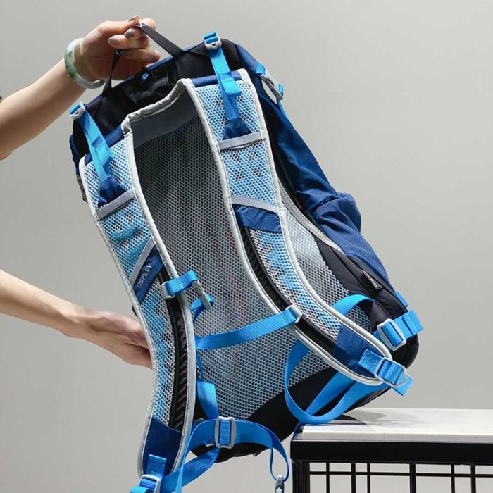 Рюкзак туристичний Osprey Hikelite 18 синій