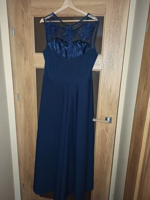 Efektowna suknia wieczorowa Antall