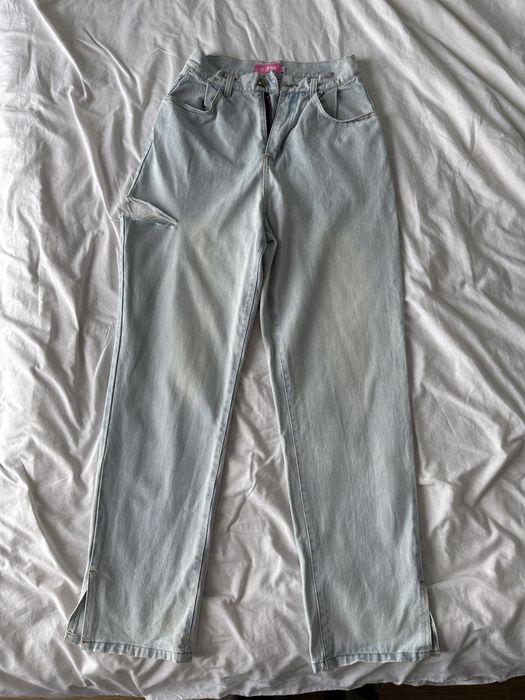 Джинси з розрізами