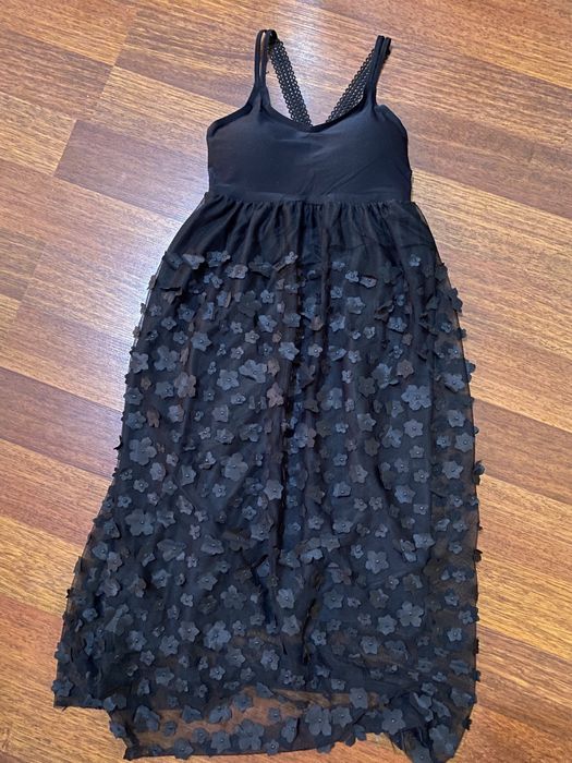 Платье чёрное с 3Д узором