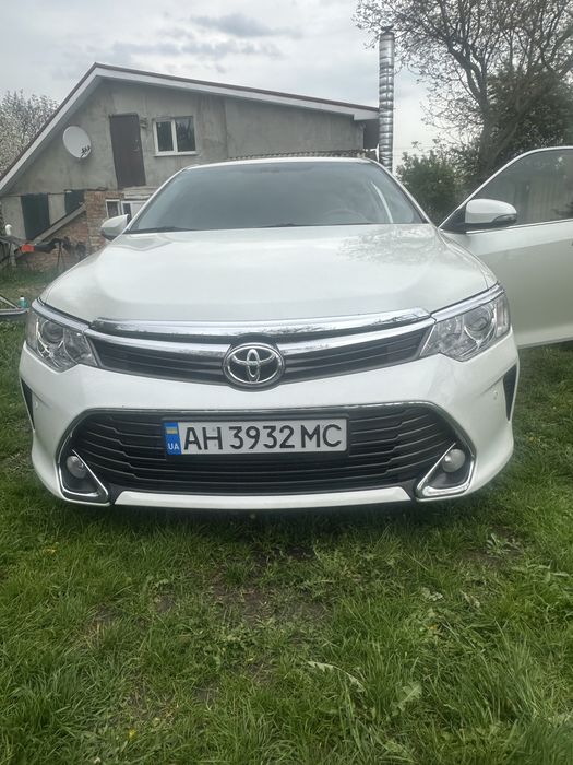 Toyota Camry продам