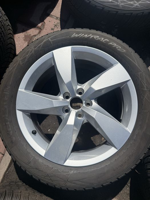 Felgi aluminiowe 5x100 17x6,5j et39 Vw Skoda Seat Audi