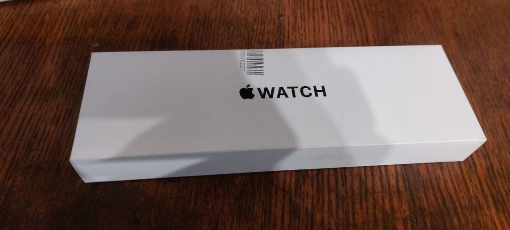 Apple Watch SE 3 GPS 40mm Starlight Alu