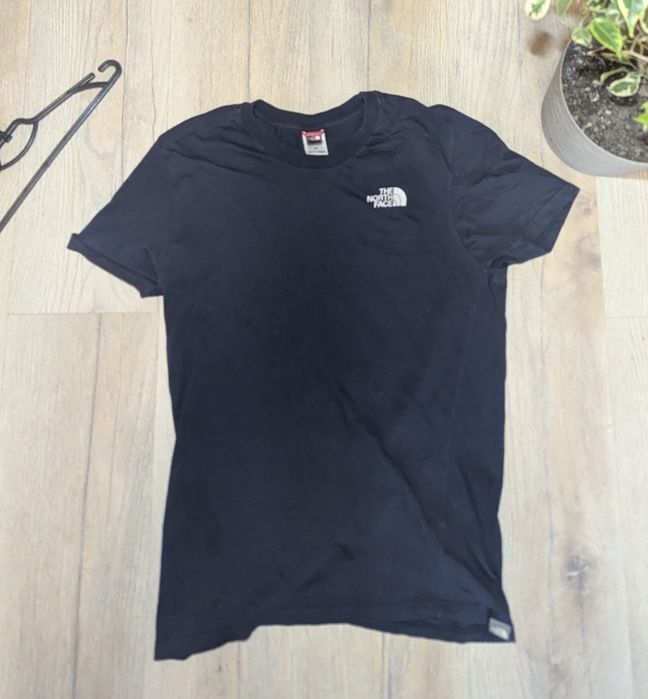 Футболка the north face