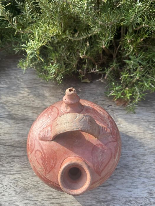 Vintage Handmade Ceramic Teapot/Container64862187679105122