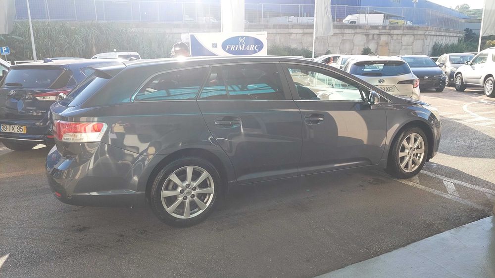 Toyota Avensis SW
