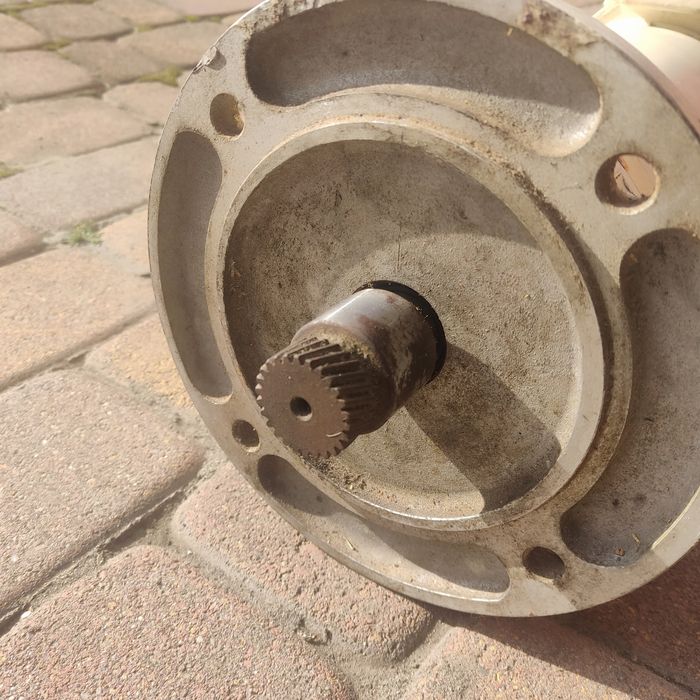 Silnik prądu stałego 160V Estan