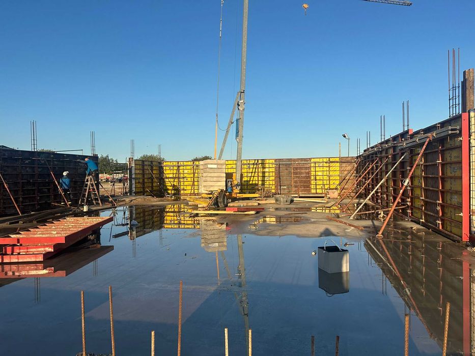 PERI TRIO 2,7m z osprzętem 251m2 Szalunek szalunki ścienne deskowania budowlane system do betonowania żelbety
