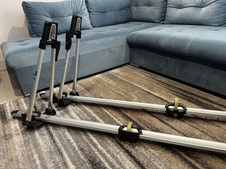 Uchwyt na rowe do relingów dachowych Taurus