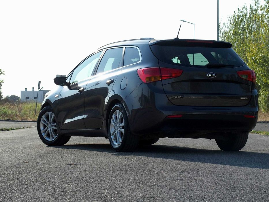 Kia Ceed 2015 único dono