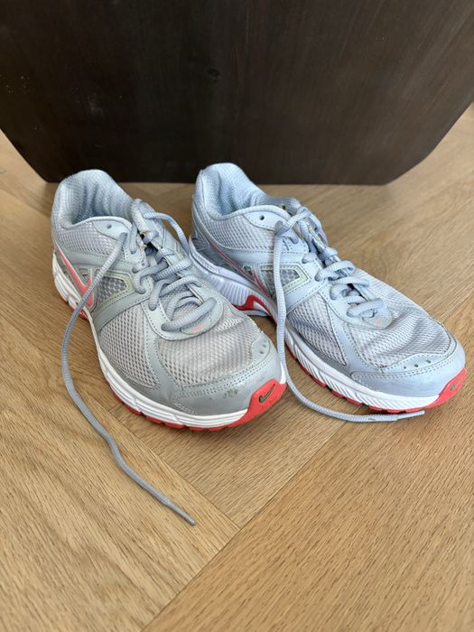 Nike WMNS dart 9 rozmiar 39