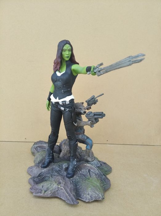 Фігурка статуя "Стражі галактики" - Гамора і Ракета