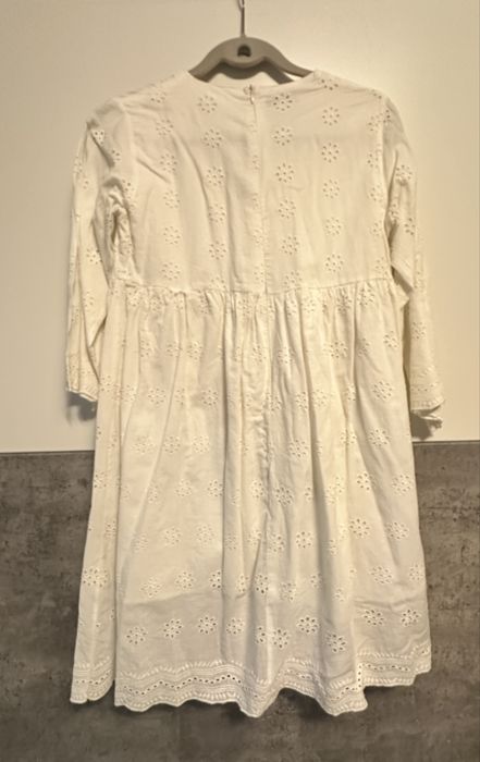Biala letnia sukienka r.L
