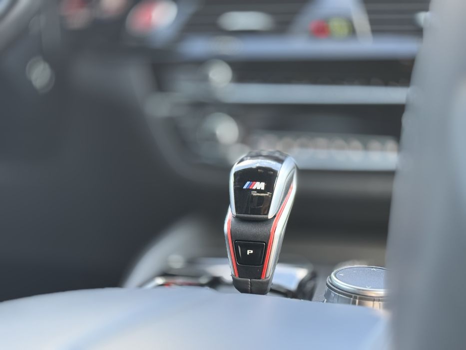 BMW M5 Competition, Salon PL, karbon, hamulce ceramiczne