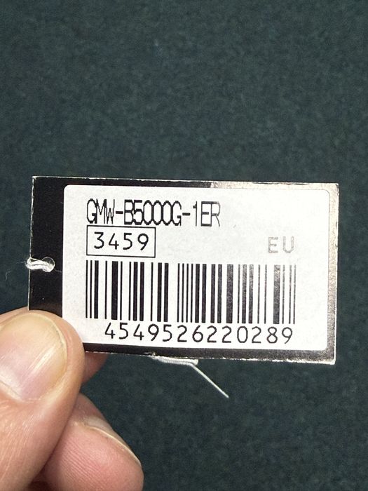 Продам Casio G- Shock GMW-B5000G - 1ER