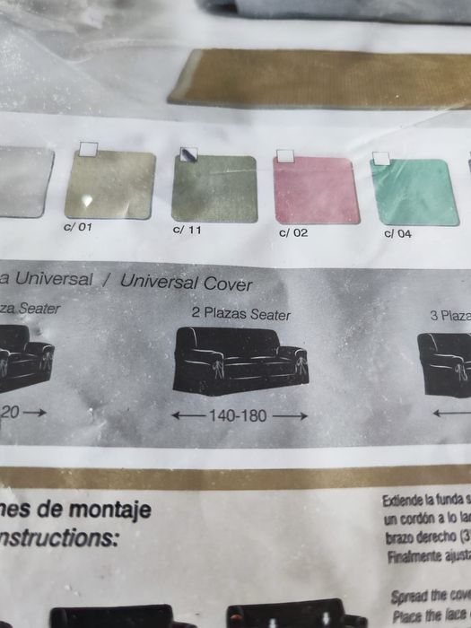Capas protetoras de sofás de 2 e 3 lugares. Cor pérola.