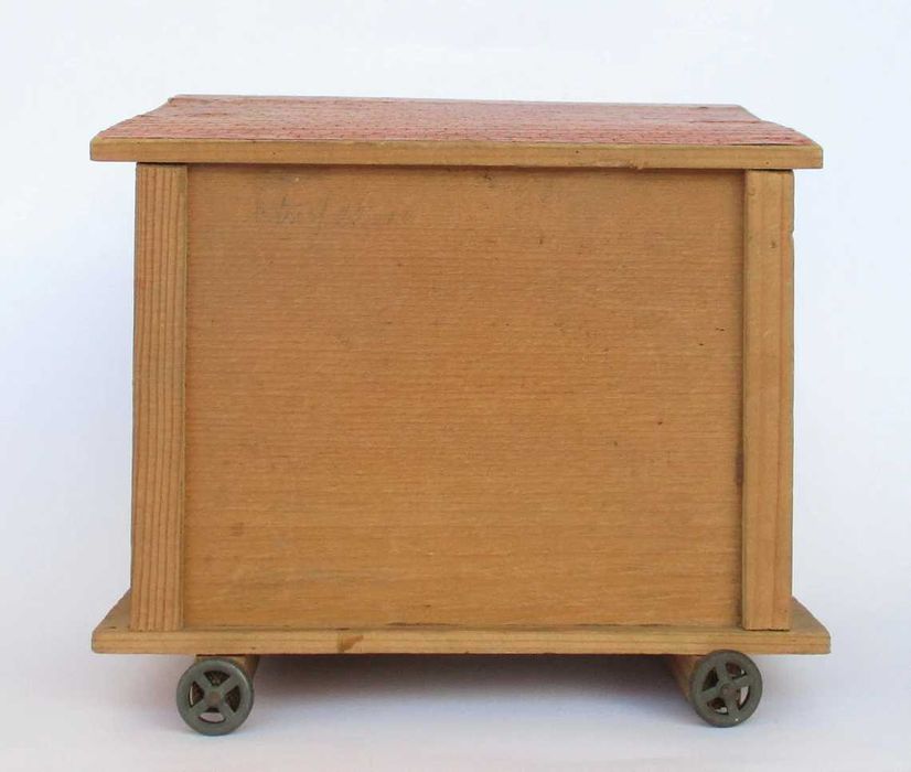 Antigo brinquedo Jaula com Urso