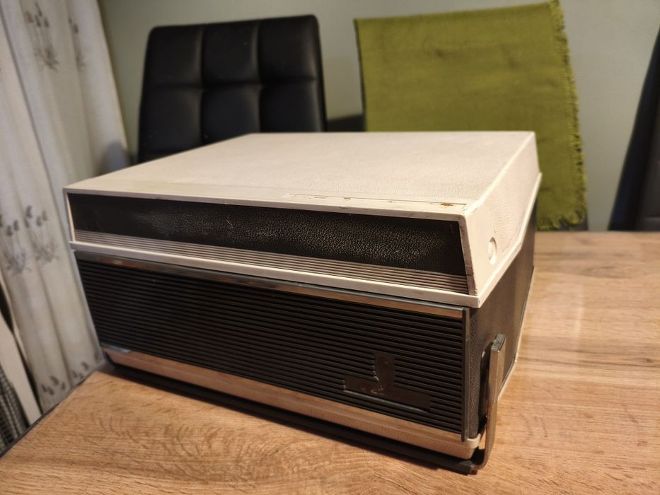 Magnetofon szpulowy GRUNDIG TK-23L- DE LUXE