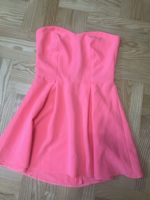 Rozowa sukienka