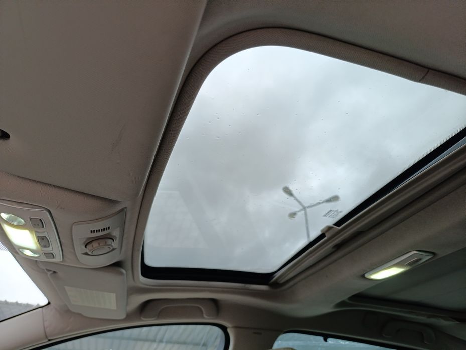 Renault Laguna Initiale Paris 2.0 175cv