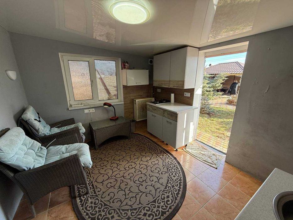 Сдам 2 этажный дом в Сухом лимане, газ, солнечные панели