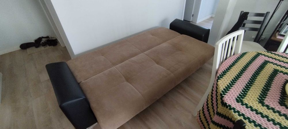 Sofá-Cama 3 Lugares em bom estado 100 €