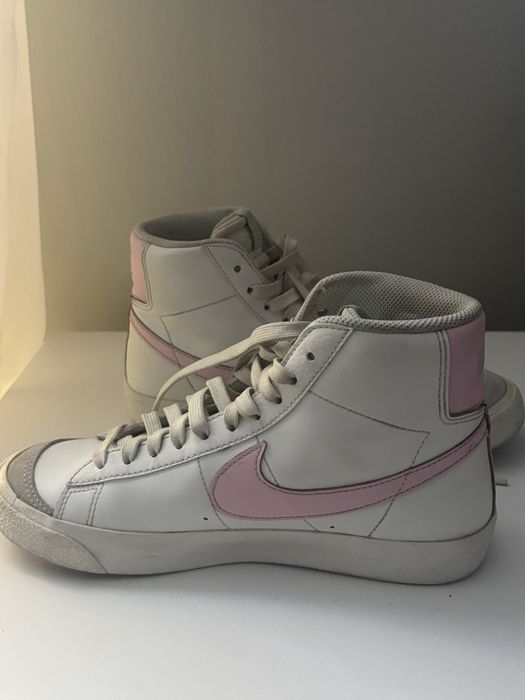 nike blazer mid’77