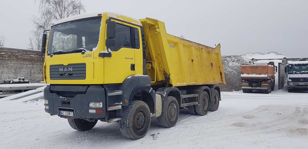 Usługi  transportowe wywrotka ciągnik siodłowy 4x4 4ośka  8x8 wynaj