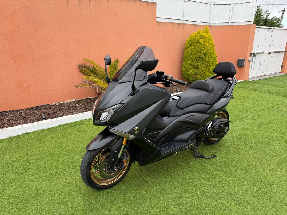 Yamaha TMAX 530 IRON MAX – 2016